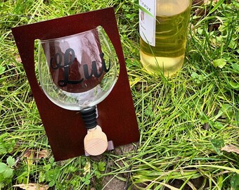 Verre à vin et bouchon de bouteille personnalisé idée cadeau fête des mères fête des pères