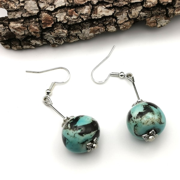 Boucles bicolores turquoise-noir en céramique, attaches en argent 925, boucles d'oreilles pendantes artisanales, handmade earrings