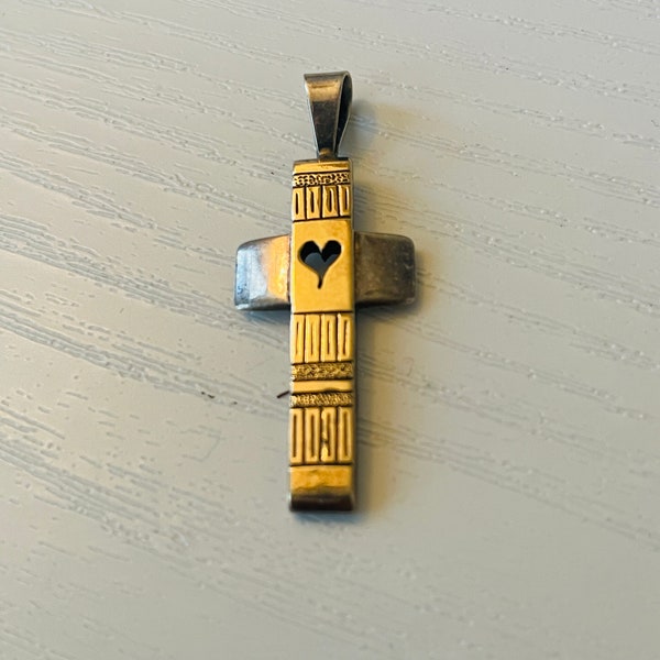 Signed Vintage RMT Carolyn Pollack Roderick Tenorio Native American Cross Pendant Charm in 14K Gold and 925 Silver