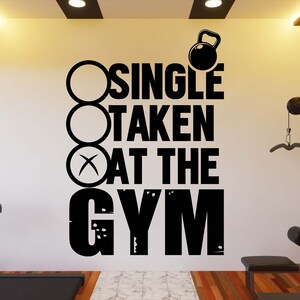 Calcomanía de pared de gimnasio, pegatina de pared de gimnasio, arte de pared de gimnasio, letra de vinilo, calcomanía de vinilo con citas de gimnasio, pegatina de pared de gimnasio, calcomanía de ventana GY00149