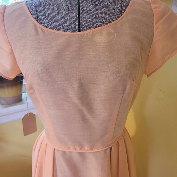 1960's Handmade peach Tea dress with pleated skir… - image 3