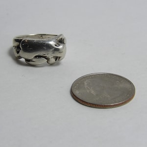 Adult themed &quot;Hungry for love&quot; silver ring. SKU# SJHLSR