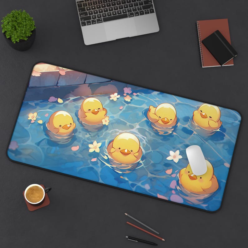 Kawaii Schreibtischmatte, Niedliches Entchen Design, Schreibtisch Accessoires, Gaming Maus Pad, Gummi Schreibtischmatte, Schreibtisch Dekor, Tier Liebhaber Geschenk Bild 8