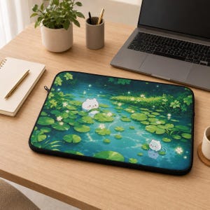 Housse pour ordinateur portable Kawaii Paysage Vert, Étui d'ordinateur mignon sur le thème de la nature, Sacoche pour ordinateur portable style cottagecore, Protection pastel pour ordinateur portable, Cadeau pour elle