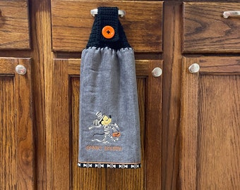 Disney's Mickey Mouse Embroidered  Halloween 100% Cotton Hanging Crocheted Top Hand Towel