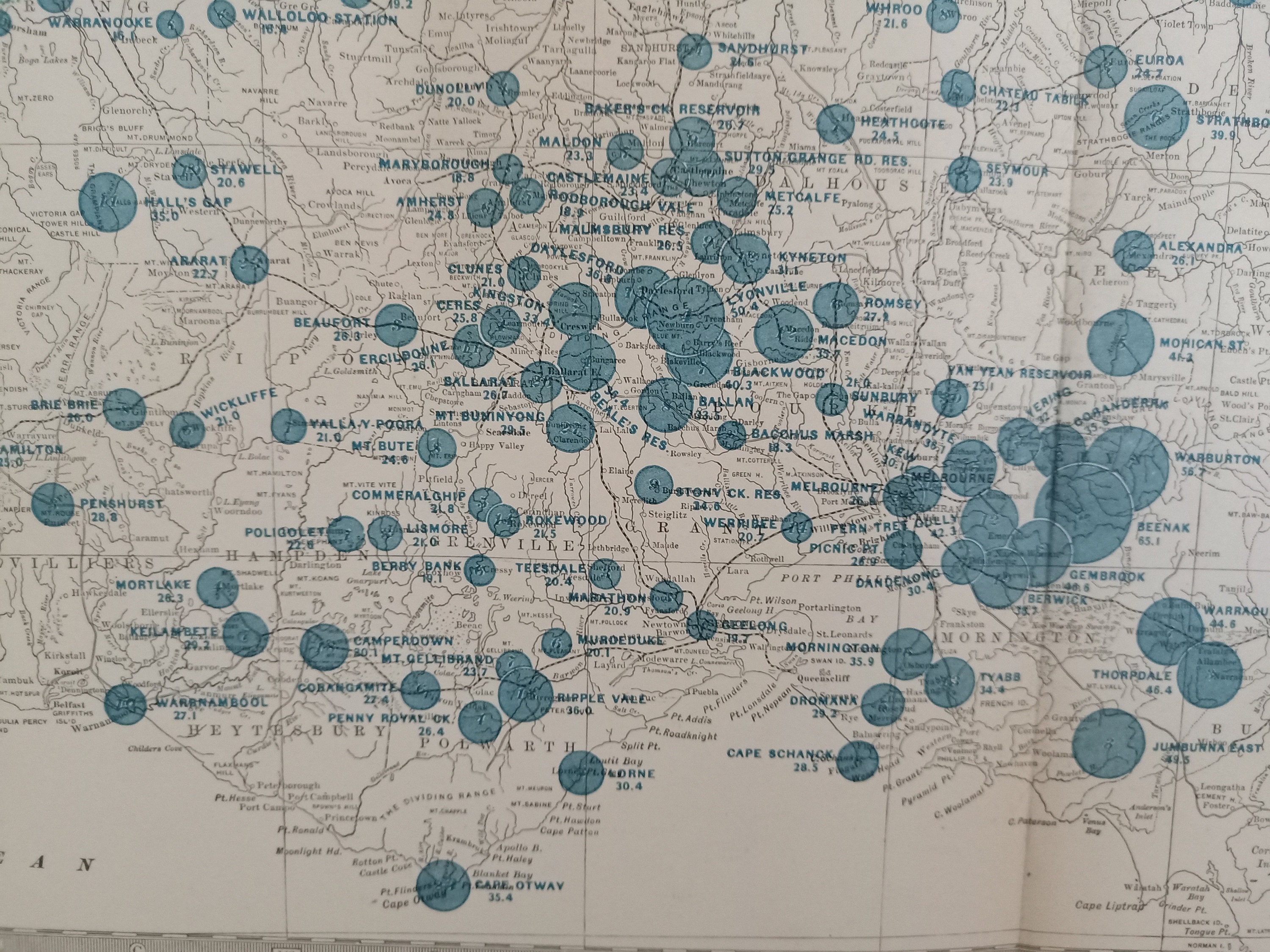 Map of Victoria Showing the Average Annual Rainfall - Etsy Australia