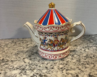 Sadler Carousel Teapot Edwardian Entertainments