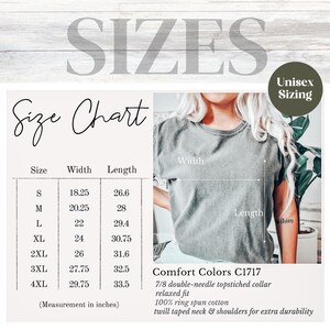 Puede incluir: Tabla de tallas unisex para una camiseta con medidas en pulgadas para el ancho y la longitud. La tabla muestra las tallas de la S a la 4XL. La camiseta se describe como con un cuello de 7/8 de doble aguja, ajuste relajado y est&aacute; hecha de 100% algod&oacute;n hilado en anillo con cuello y hombros con cinta de sarga para mayor durabilidad.