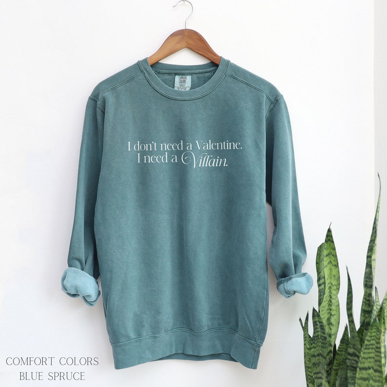Villain Valentine's Day Comfort Colors® Sweatshirt, Romantasy Book Lover Shirt, Funny Fantasy Booknerd T-Shirt, Gift for Reader, Bookworm Bild 5