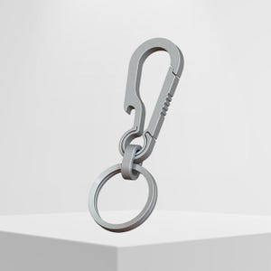Ultralight Titanium Carabiner Keychain Durable Clip Bottle Opener Minimalist Keychain Key Clip Quick Release Hooks Key Ring - 55x22 cm