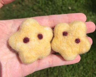 Little Star - Needle Felted Pin