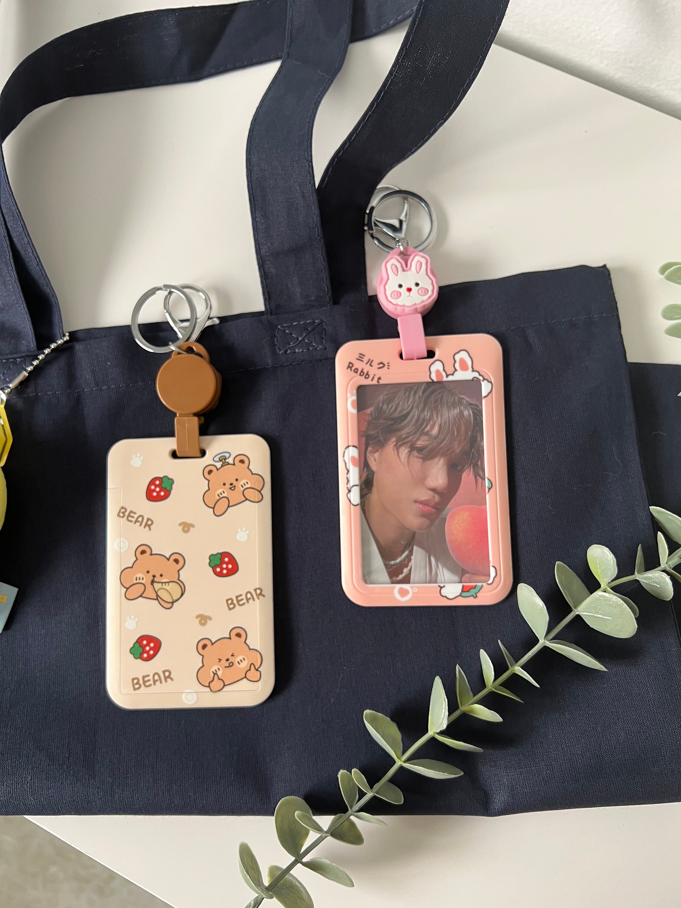 Cute Kpop Photocard Holder | ID Holder L Keychain | Kawaii