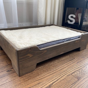 Medium Dog Bed, Wooden Dog Bed, Dog Bed, Dog bed frame, Dog Bed Furniture, Elevated Dog Bed, Dog Bed Frame, Wood Dog Bed, Raised Dog Bed