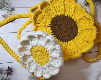 Daisy/Sunflower Crochet Crossbody Bag for Girls and Adults, Handmade Crochet Shoulder Bag, Customized Knitting Bags
