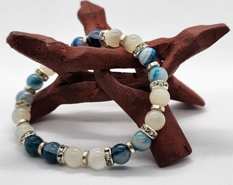 Handmade Moonstone & Blue Agate Beaded Bracelet: Spiritual Healing Crystal