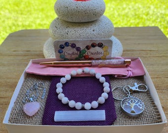 Rose Quartz Jewelry Gift Box: Handmade Bracelet, Pendant, Keychain & Selenite