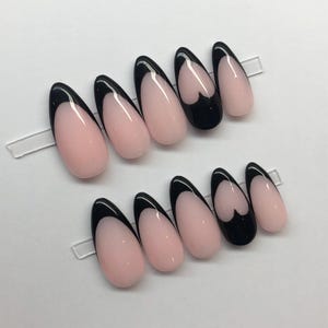 French heart press ons, fake nails, black nails, basic nails, basic French tip fake nails