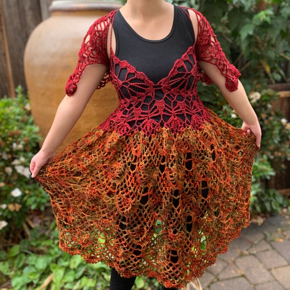 fairy dress crochet pattern Cinched Blouson Dress – La Garçonne
