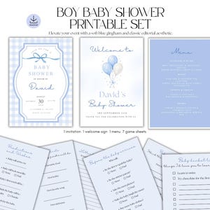 Può includere: Un set stampabile per baby shower maschile con un invito a quadretti azzurri, un cartello di benvenuto con palloncini blu e bianchi, un menu e sette fogli di gioco con testo blu su sfondo azzurro, in formato digitale.