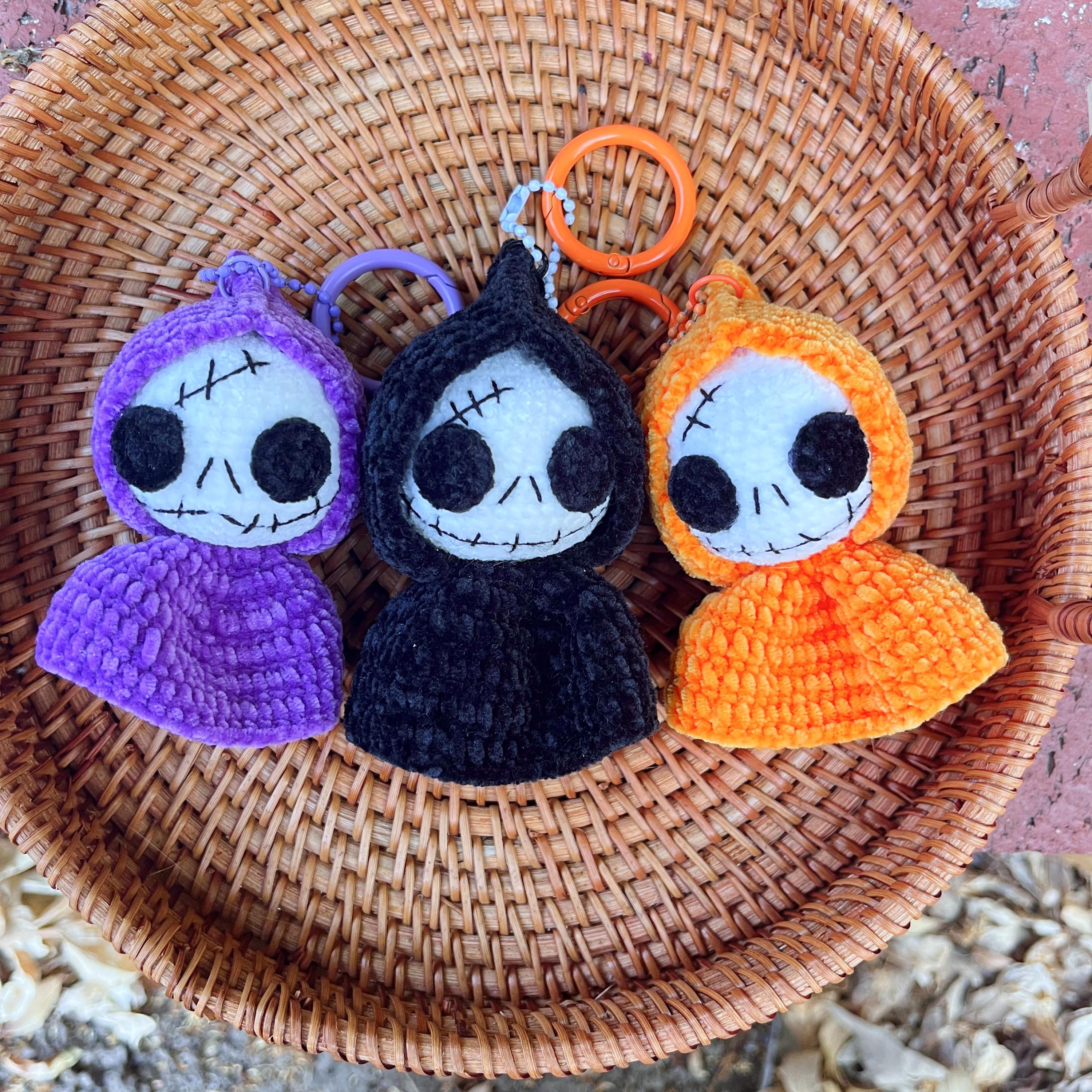 かぎ針編みのジャック・スケリントン人形：手作りハロウィンホラー