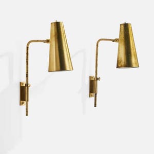 Mid-Century Modern Brass Wall Sconce: Adjustable Reading Light