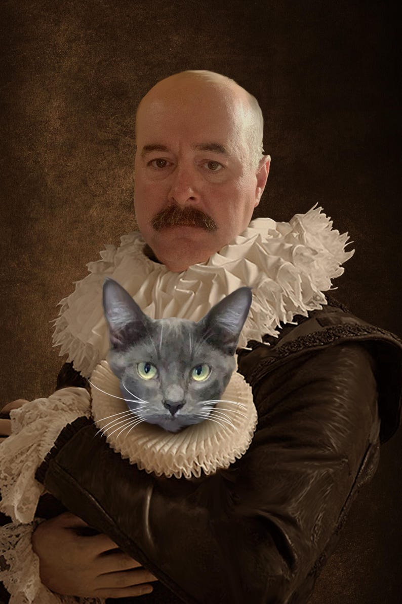 Puede incluir: Un hombre con una chaqueta marr&oacute;n y un cuello blanco con volantes sostiene un gato gris con un cuello blanco con volantes. El hombre tiene bigote y una expresi&oacute;n seria. El fondo es marr&oacute;n oscuro.