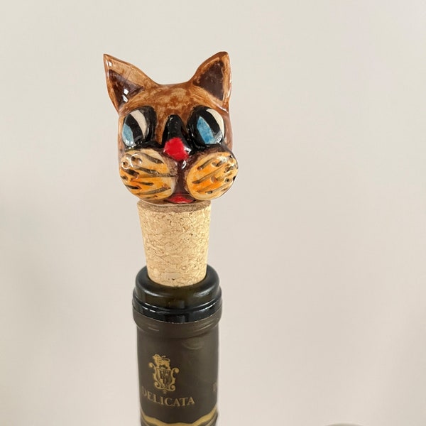 Home Decor, Wine Bottle Stopper, Handmade, Bar Accessory,Cat