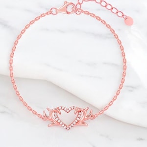 Rose Gold Antler Heart Bracelet – Dainty Crystal Deer Antler Jewelry – Romantic Gift for Her, Nature-Inspired Minimalist Bracelet