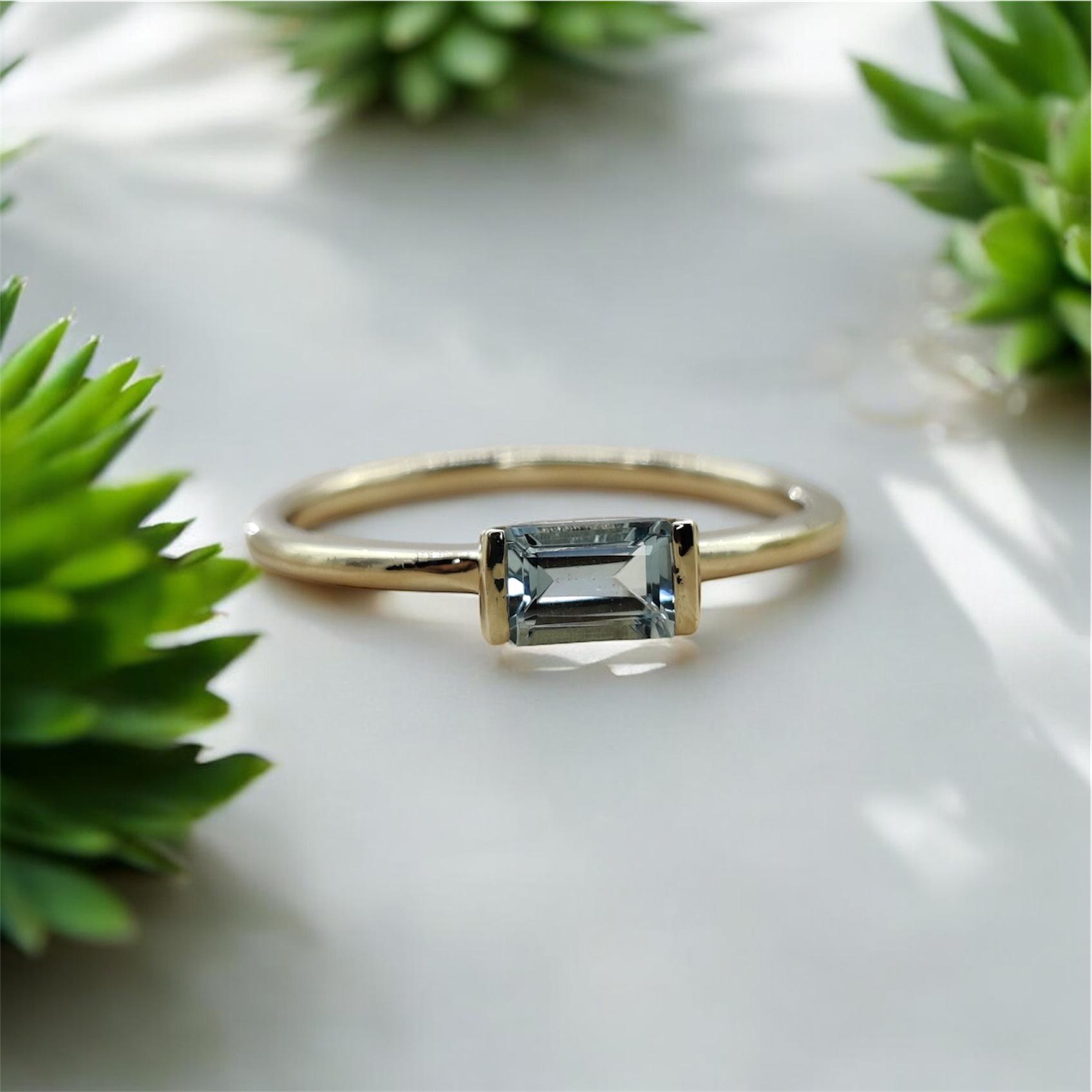 3月の誕生石ジュエリーのためのエメラルドカットアクアマリン