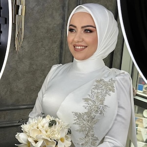 Bruids grote Lycra Jersey sjaal hijab tulband, ivoor en witte kleuropties hijab, bruidssjaal voor moslim bruid, bescheiden eenvoudige bruids tulband afbeelding 6
