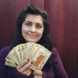 30 minute Tarot reading video - 3 questions
