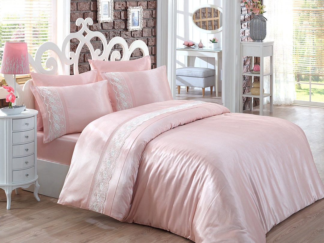 Luxury Cotton Satin Duvet Cover With French Lace and Embroidery