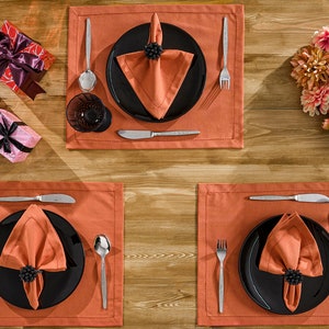 Muttertag Luxus Leinen Tischsets - Set mit 2/4/6/8/10/12/16/20 - Kostenloser Versand. Brust Orange Farbe Moderne Tischsets.