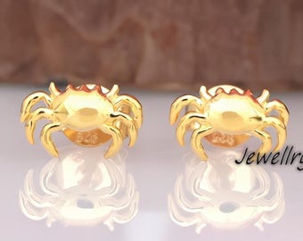Crab Stud Earrings – 9K/14K Gold or Sterling Silver, Dainty Nature Jewelry