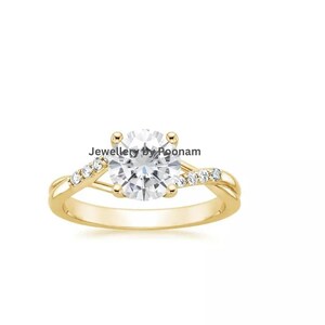 Round Cut Diamond Ring Set In Silver Gold, Twisted Solitaire Accents Ring With Curved Band, Stackable Engagement Wedding Ring Set