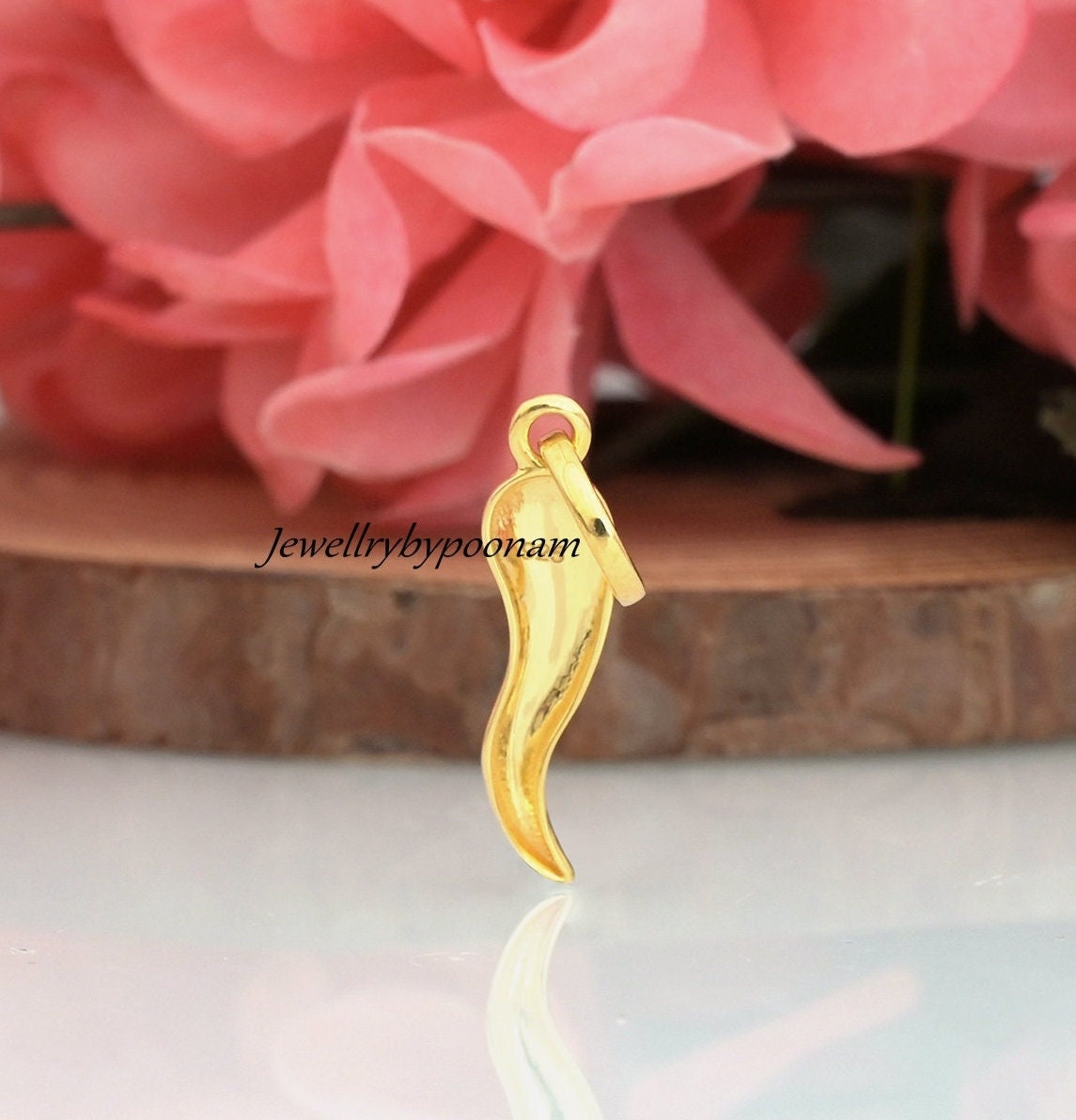 14k Solid Gold Italian Horn Pendant: Good Luck Charm Amulet - View 2 - Jewelry By Poonam | SKU: PJP-3410-SLYG-33M 2/26