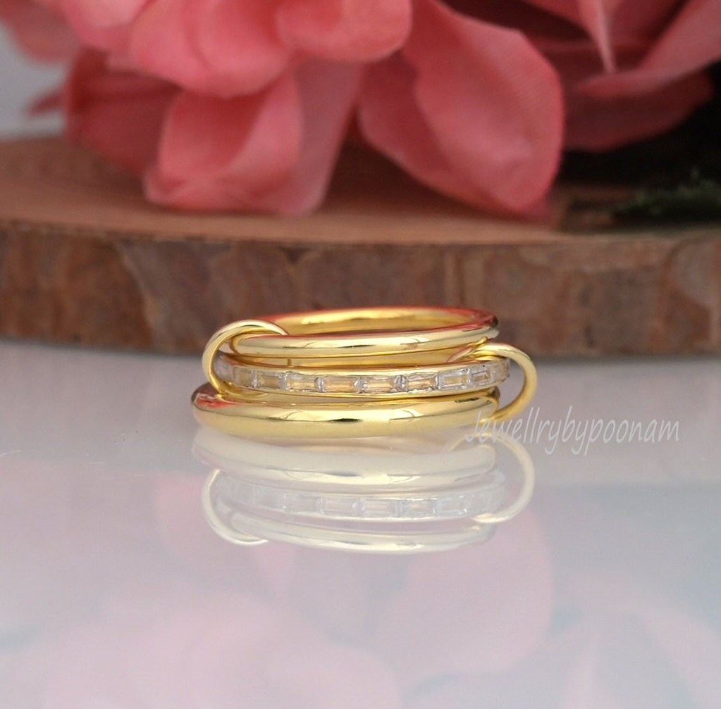 14k Gold-Plated Multi-Link Ring: 925 Sterling Silver White Topaz Interlocking Band Ring - View 5 - Jewelry By Poonam | SKU: P