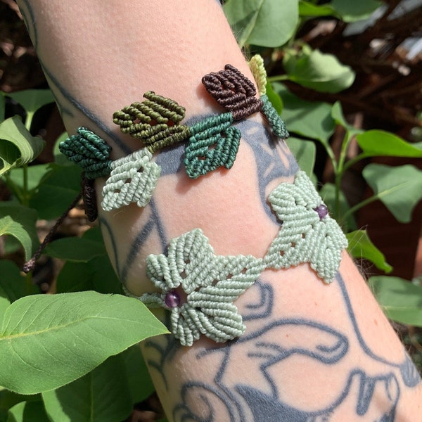 Bracelet macramé feuilles de forêt 〜 petit cadeau parfait 〜 printemps nature amour 〜 améthyste vert marron réglable doux mariage anniversaire arbres