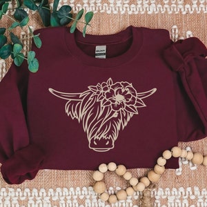 Highland Cow Sweatshirt, Western Sweater, Country Crewneck, Cow Tee, Farm Life, Country Girl, Cowgirl Shirt, Southern T-Shirt, Rodeo, Boho