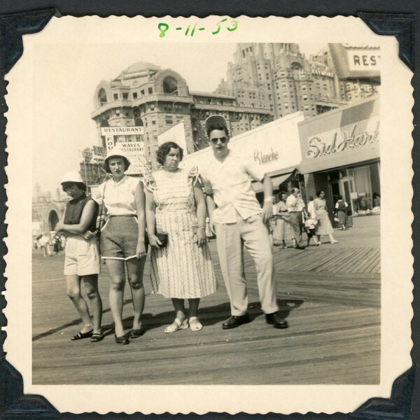 Family on Atlantic City Boardwalk View Mother Daughters Original Vintage Photo Snapshot 1950s Man Women New Jersey Hotel Traymore