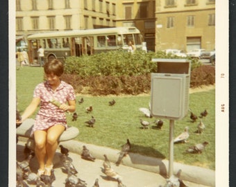 Feed the Birds! Original Vintage Square Photo Snpshot Smiling Young Woman Mini Dress Feeding Pigeons Florence Italy 1970s Fashion Travel