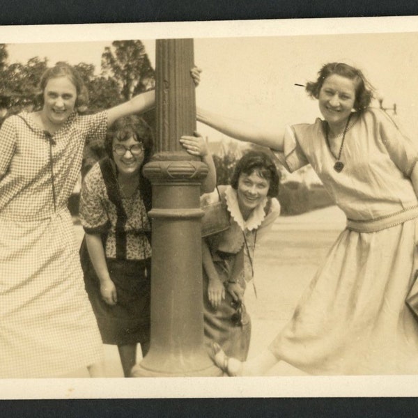 Stylish Young Women Teens Dresses Handbags Pose by Utility Pole Original Vintage Photo Snapshot Smiling Friends 1930s Fashion