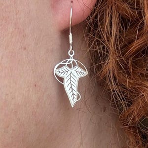 Pendientes de hoja élfica de plata de ley, joyería de hoja élfica de la Comunidad, joyería de la Tierra Media, joyería de la Comunidad, pendientes de hoja de Lothlórien