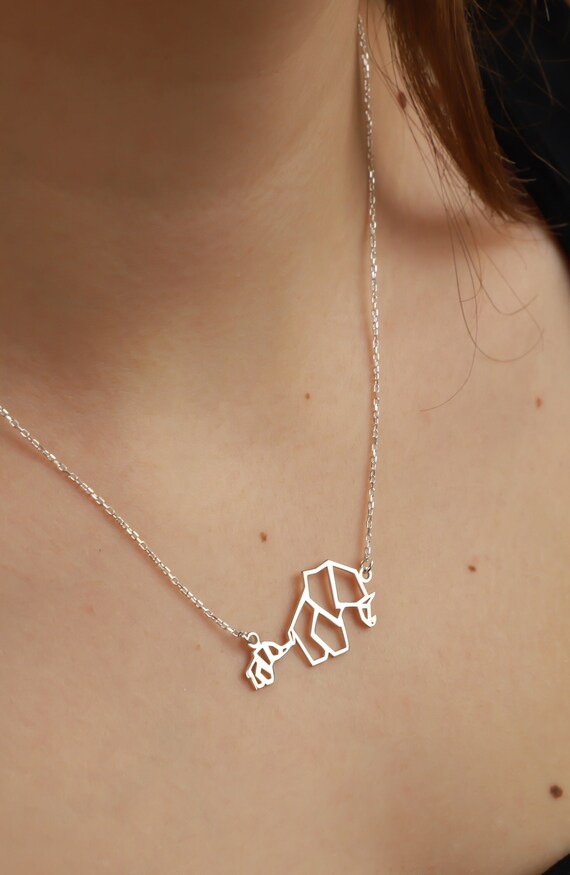 TINGN Collana Donna Argento Catena Ciondolo Elefante, Placcato Oro Bianco 14k Ciondolo Luna Crescente Collana Elefante per Donna Madre Figlia Gioielli Rosa Iniziale Elefante Collane Gioielli Donna (J
