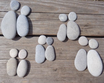 Sea Pebbles People Art: DIY Craft Stone Figures