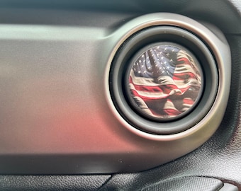 Calcomanías para ventilación de aire acondicionado con la bandera estadounidense. Compatible con Jeep Wrangler 2011-2024 y Jeep Gladiator 2019-2024.