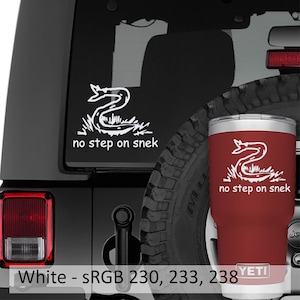 No Step On Snek Vinyl Transfer Decal Gadsden Flag Meme Parody Sticker Bold Custom Graphic for Cars Laptops Windows