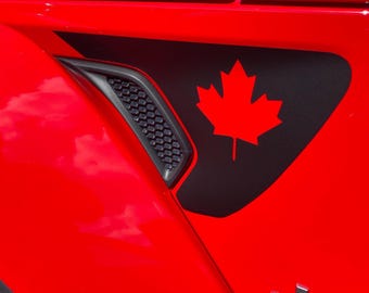 Canadian Maple Leaf Fender Vent Vinyl Decal for Jeep Wrangler JL & Gladiator JT (2018+), Custom Canada Pride Off-Road Design