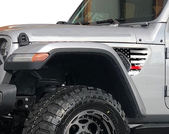 Distressed Tattered Thin Red Blue Line American Flag Fender Vent Vinyl Decal - Fits Jeep Wrangler JL/Jeep Gladiator JT 2018+