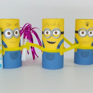 Scherge Einladungskarte Set | Minion Kindergeburtstag | Einladung mit quirligen gelben Helferlein | Party - Tröööt!